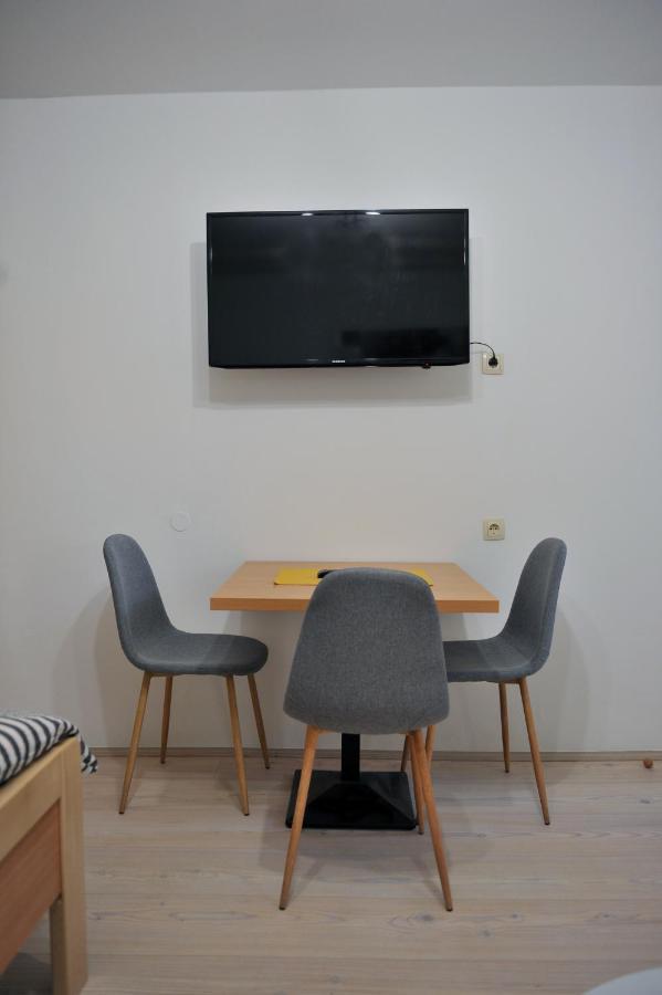 Studio Apartman Bandb Dakovo Luaran gambar